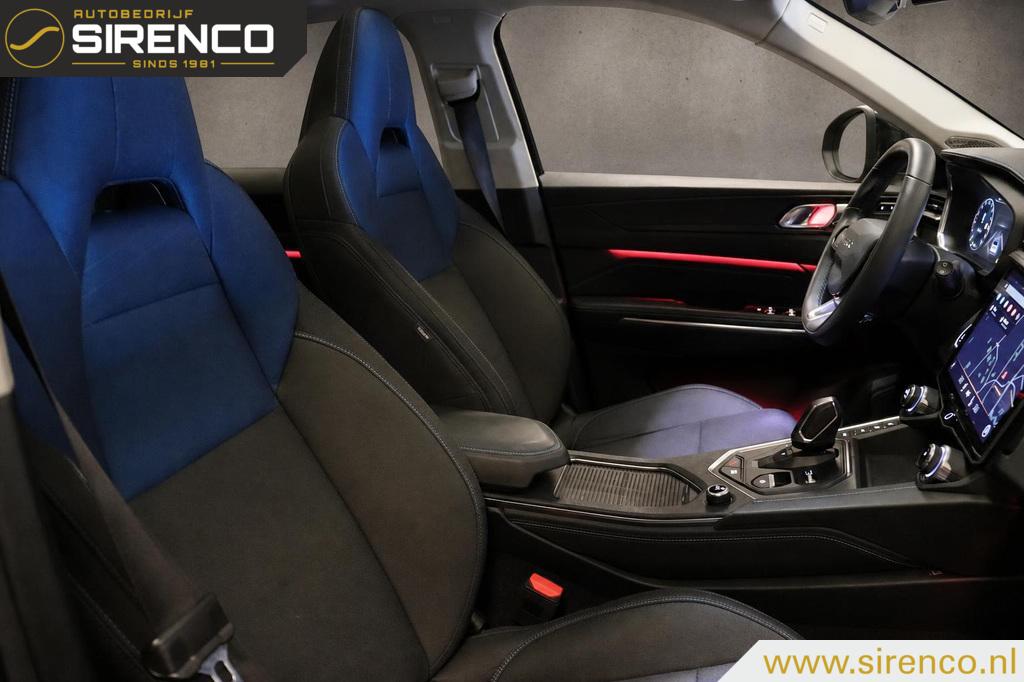 Lynk & Co 01 Lynk & Co 01 1.5 | komt binnen | panodak | stoelverwarming |Android auto & Apple carplay |dab | adaptive cruise control | sfeerverlichting |
