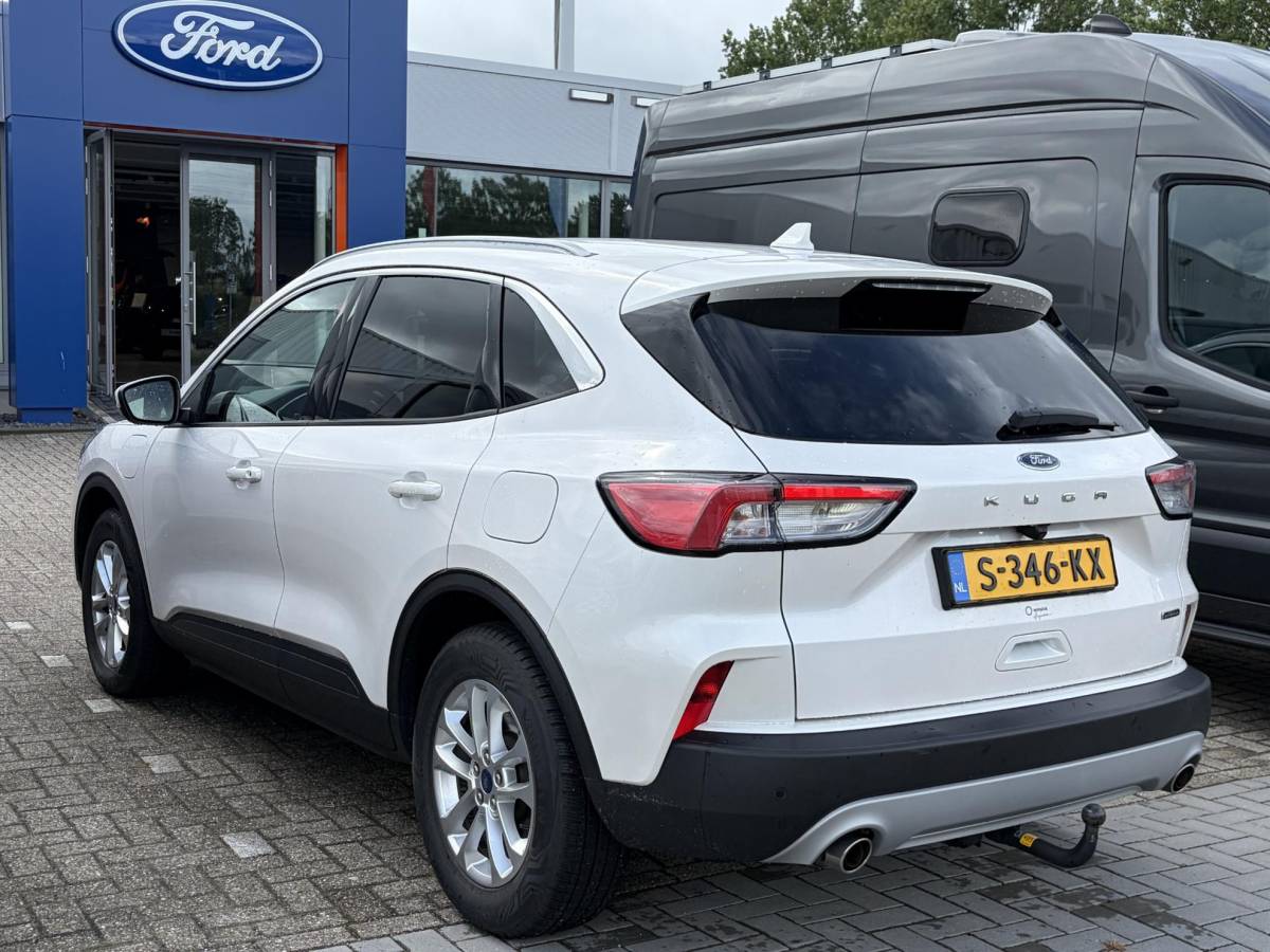 Ford Kuga Ford Kuga 2.5 PHEV Titanium | Winter Pack | achterruitrijcamera | SYNC 3 navigatie