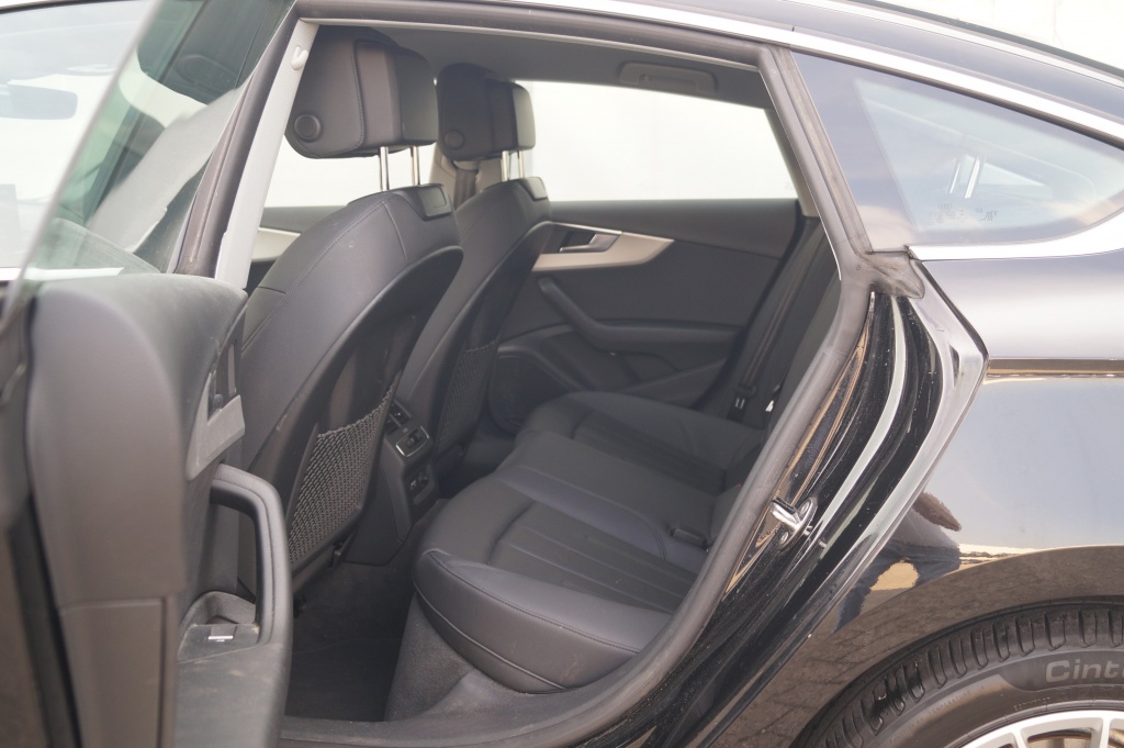 Audi A5 Audi A5 Sportback 35 TFSI 150pk Pro Line -LEER-LED-ECC-CARPLAY-
