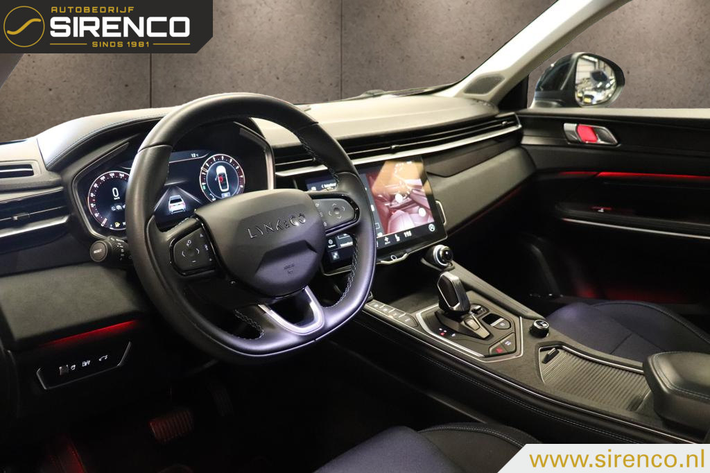 Lynk & Co 01 Lynk & Co 01 1.5 | komt binnen | more phev | 262 PK | 18 kw accu | origineel NL auto | 1e eigenaar |