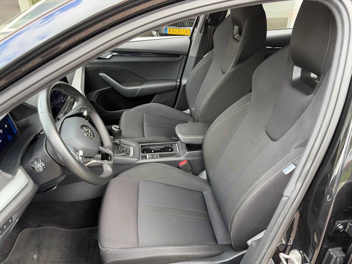 Škoda Octavia Skoda Octavia Combi 1.0 TSI Business Edition Plus