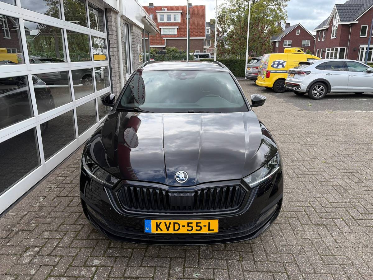 Škoda Octavia Skoda Octavia Combi 1.0 TSI Business Edition Plus