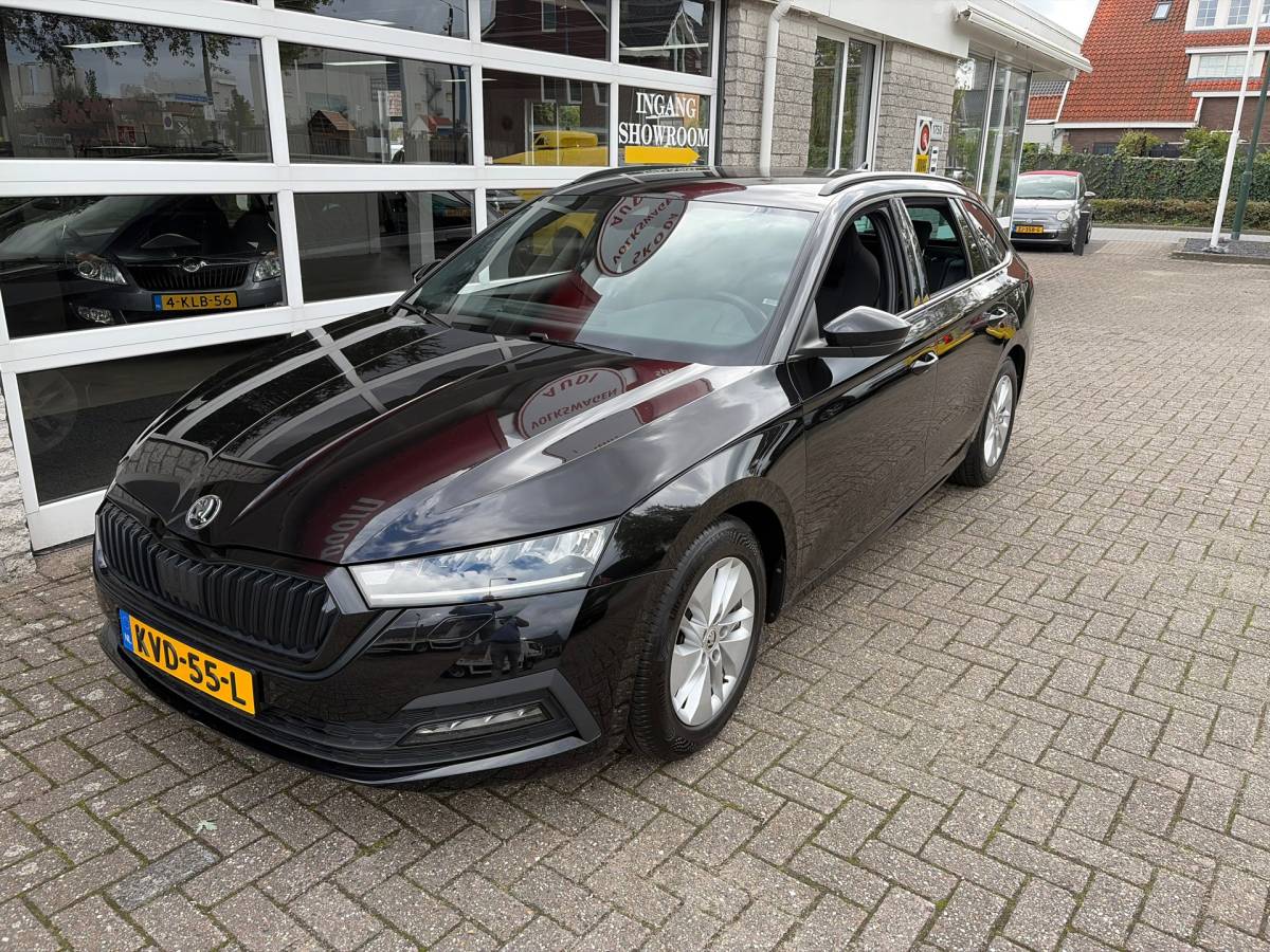 Škoda Octavia Skoda Octavia Combi 1.0 TSI Business Edition Plus