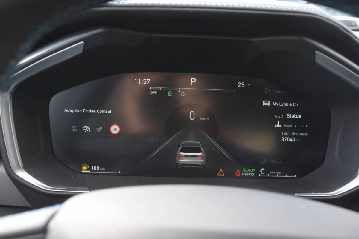 Lynk & Co 01 Lynk & Co 01 1.5 Carplay | Camera | LMV | Bluetooth | Navi