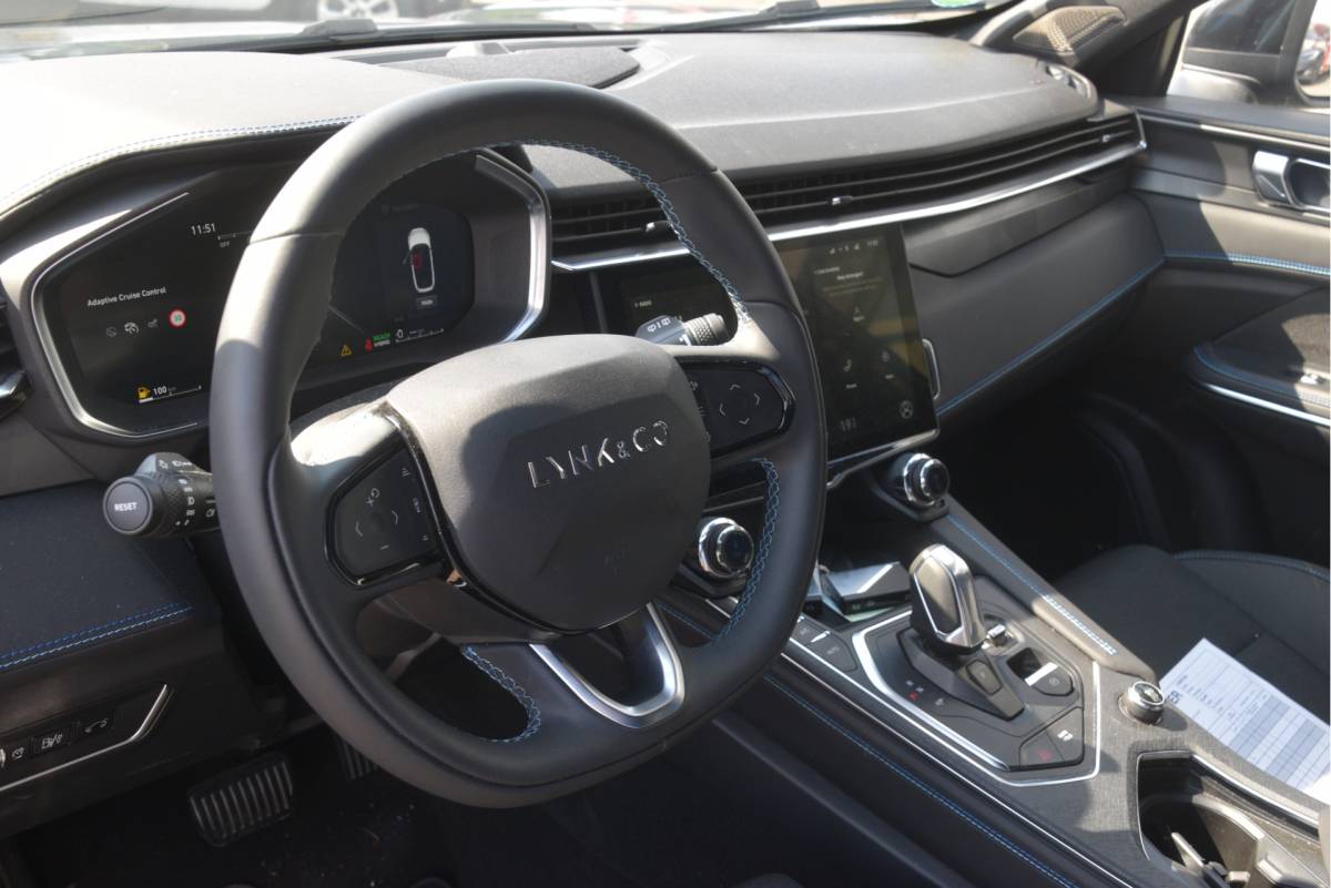 Lynk & Co 01 Lynk & Co 01 1.5 Carplay | Camera | LMV | Bluetooth | Navi