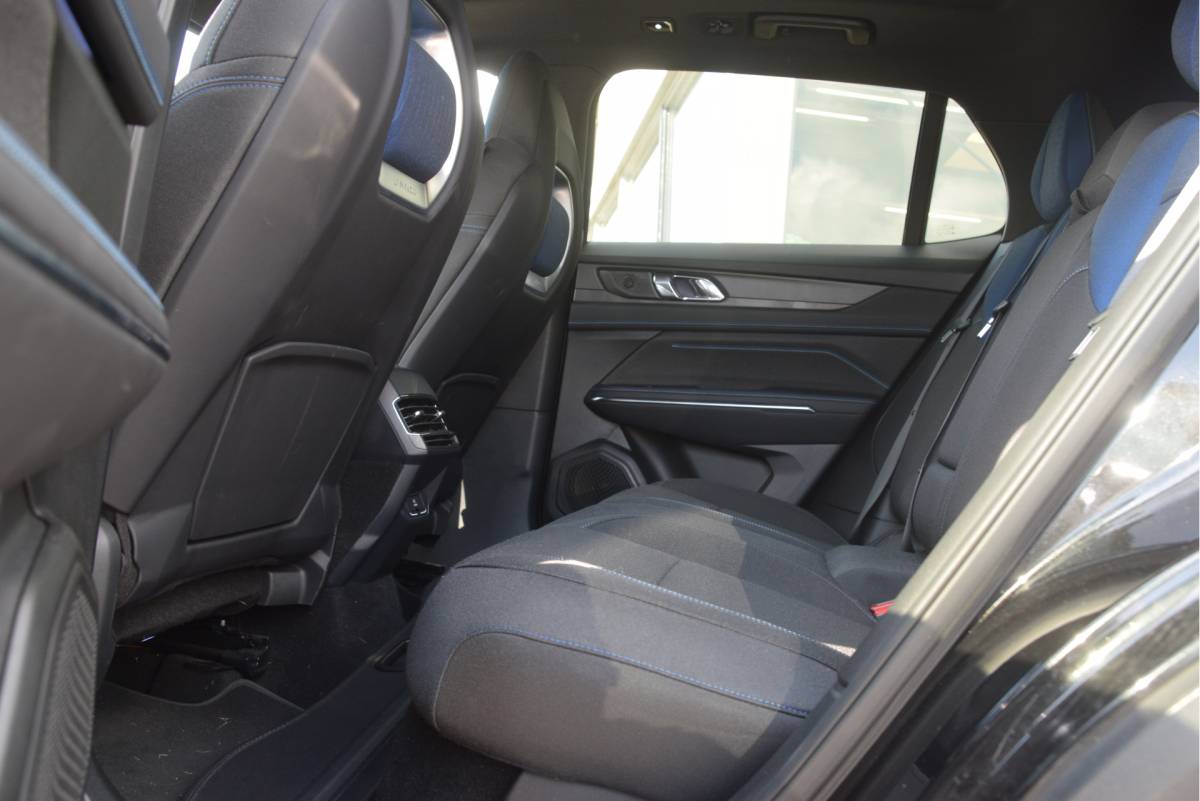 Lynk & Co 01 Lynk & Co 01 1.5 Carplay | Camera | LMV | Bluetooth | Navi