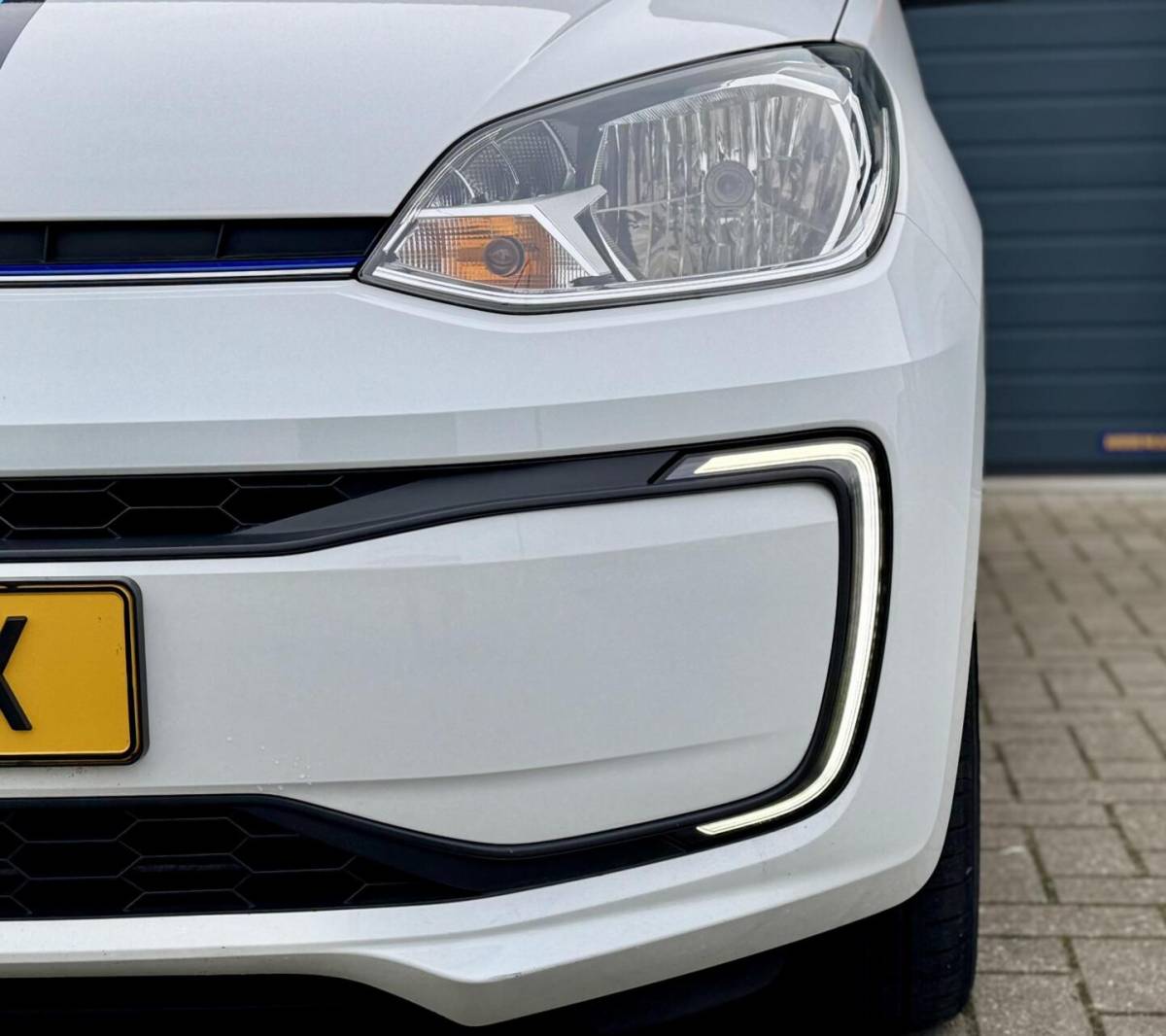 Volkswagen e-up! Volkswagen e-Up! | Nieuwe Model | 100% Elektrisch | LAGE KM ! | 5 Drs. | Cruise | Camera | Stoelverwarming |