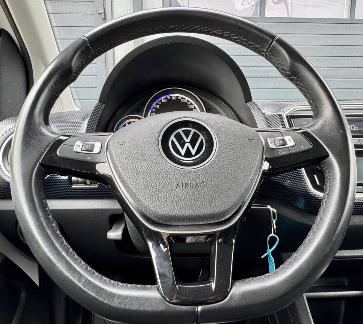Volkswagen e-up! Volkswagen e-Up! | Nieuwe Model | 100% Elektrisch | LAGE KM ! | 5 Drs. | Cruise | Camera | Stoelverwarming |