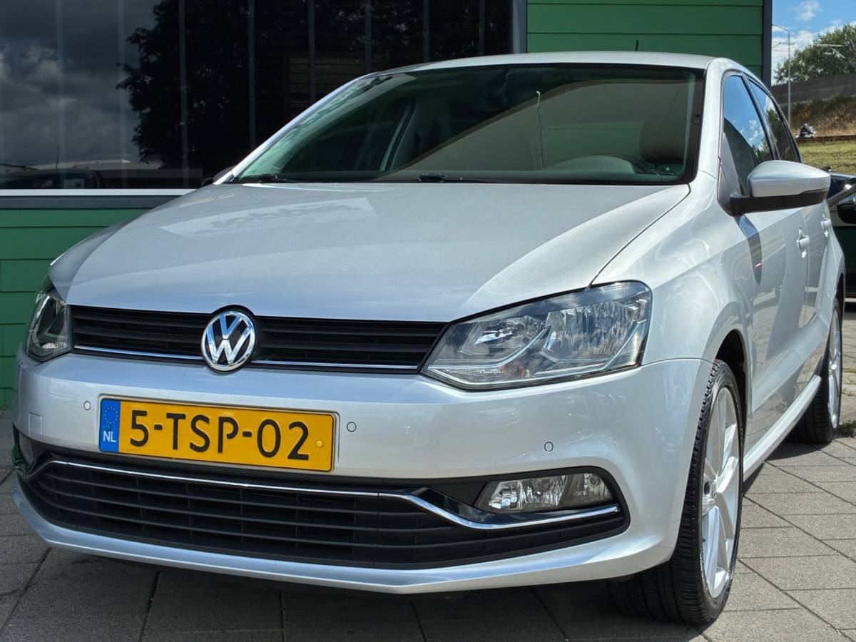 Volkswagen Polo Volkswagen Polo 1.2 TSI Highline|2e Eigenaar|Climatronic|CruiseControl|PDC|LM-Velgen|Nieuwe APK|NAP|