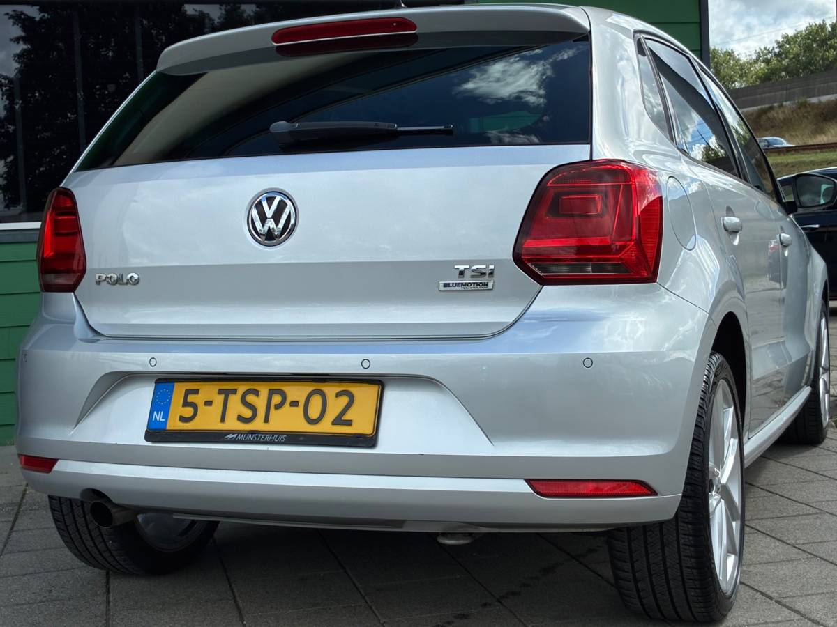 Volkswagen Polo Volkswagen Polo 1.2 TSI Highline|2e Eigenaar|Climatronic|CruiseControl|PDC|LM-Velgen|Nieuwe APK|NAP|