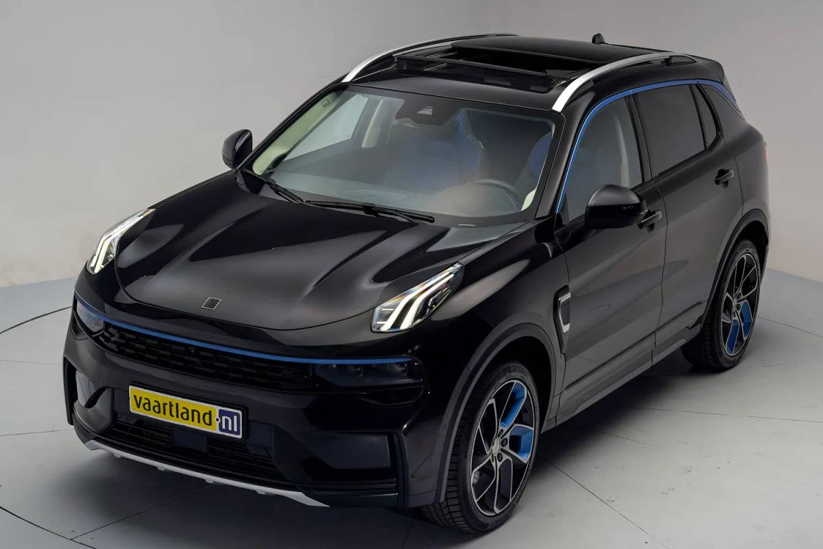 Lynk & Co 01 Lynk & Co 01 1.5 PHEV [ Panorama Navi 360°-Camera Keyless ]