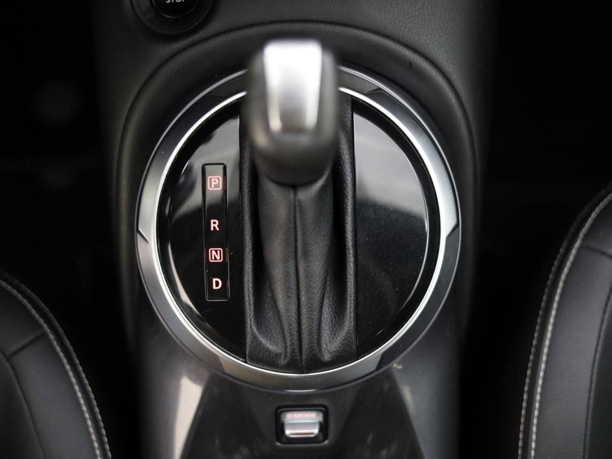 Nissan Juke Nissan Juke 1.6 Hybrid Business Premium Tekna | Bose Audio | Parelmoer lak | Stuur en Stoelverwarming | 360 Camera