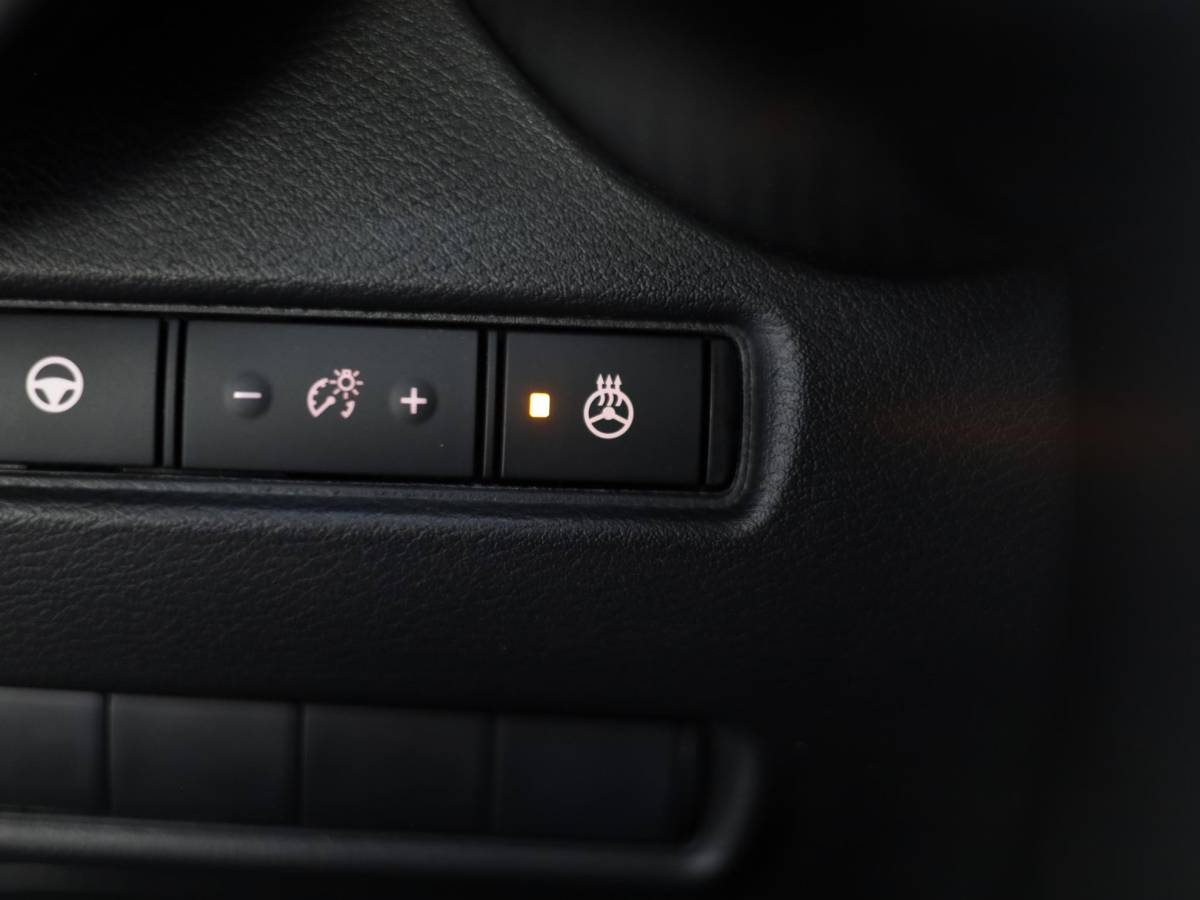 Nissan Juke Nissan Juke 1.6 Hybrid Business Premium Tekna | Bose Audio | Parelmoer lak | Stuur en Stoelverwarming | 360 Camera