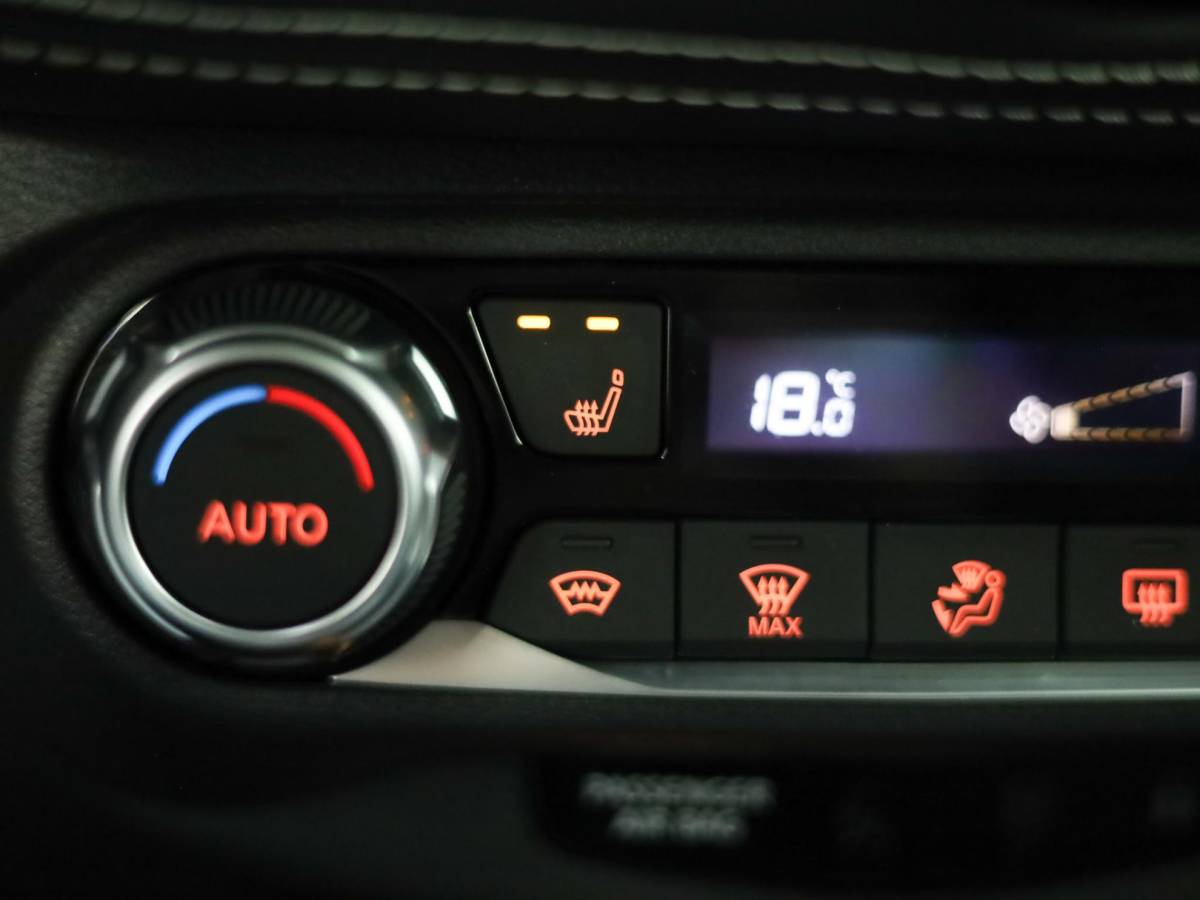 Nissan Juke Nissan Juke 1.6 Hybrid Business Premium Tekna | Bose Audio | Parelmoer lak | Stuur en Stoelverwarming | 360 Camera