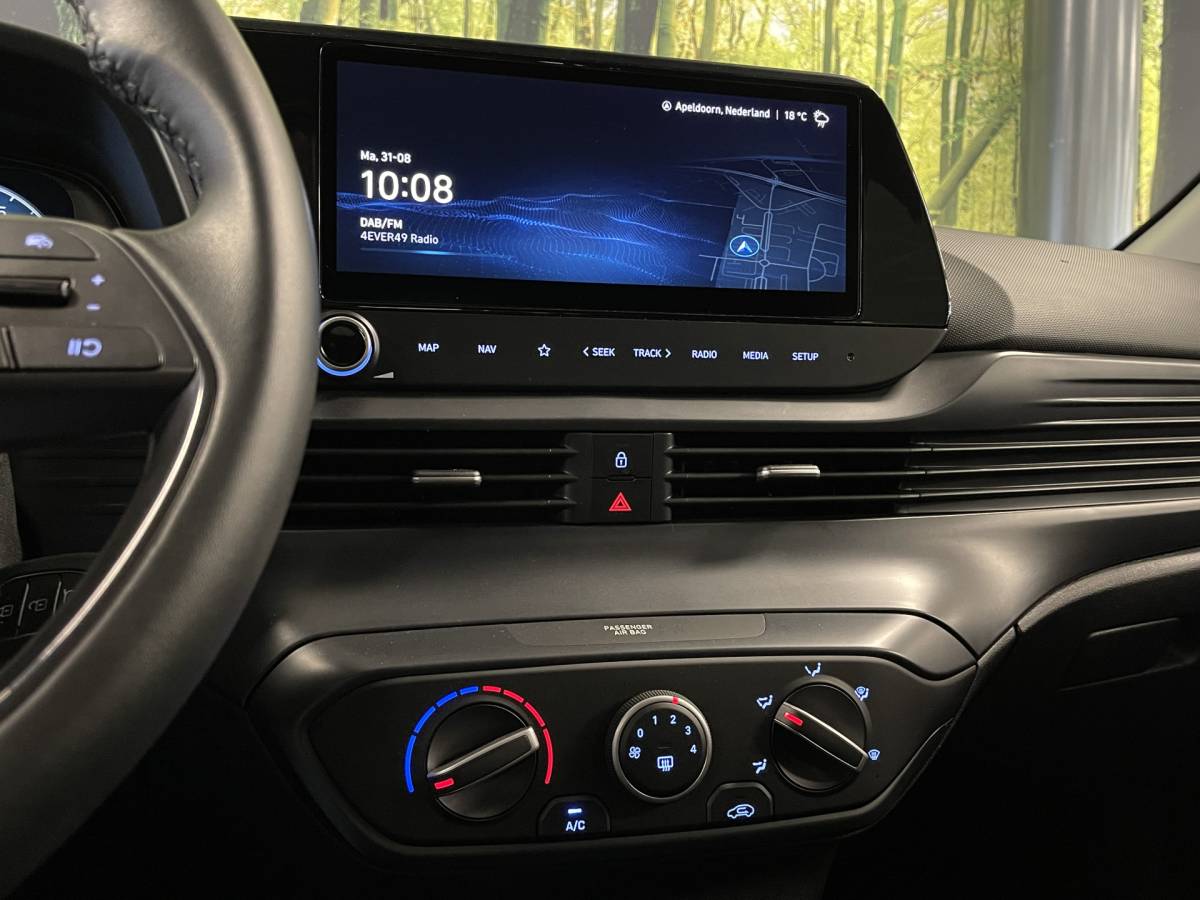 Hyundai i20 Hyundai i20 1.0 T-GDI Comfort Smart | Apple Carplay | Keyless Go & Entry | Airconditioning | Achteruitrijcamera | Sfeerverlichting |