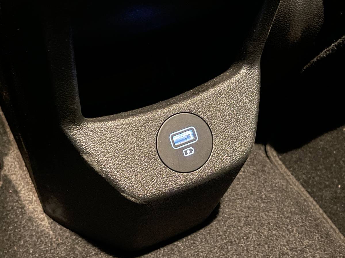 Hyundai i20 Hyundai i20 1.0 T-GDI Comfort Smart | Apple Carplay | Keyless Go & Entry | Airconditioning | Achteruitrijcamera | Sfeerverlichting |