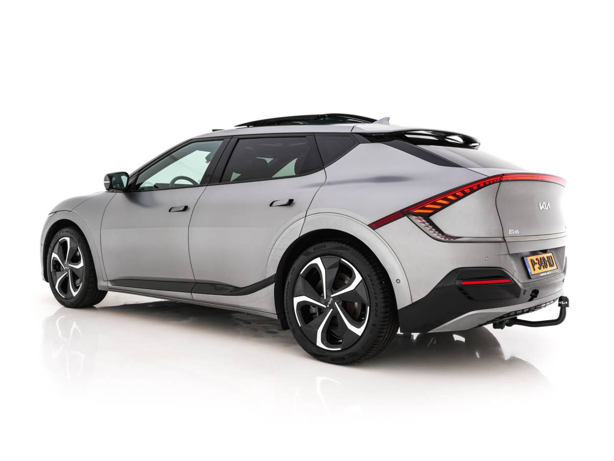 Kia EV6 Kia EV6 GT-Line AWD 77.4 kWh [3-Fase-11kW] (INCL-BTW) Aut. *PANO | HEAD-UP | LEATHER-ALCANTARA | ADAPTIVE-CRUISE | DIGI-COCKPIT | MERIDIAN-AUDIO | MEMORYPACK | FULL-LED | KEYLESS | TOPVIEW | DAB | BLINDSPOT | NAVI-FULLMAP | 20”ALU |