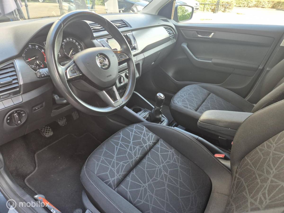 Škoda Fabia Skoda Fabia Combi 1.0 TSI CLEVER NAVI CRUISE PDC NAP