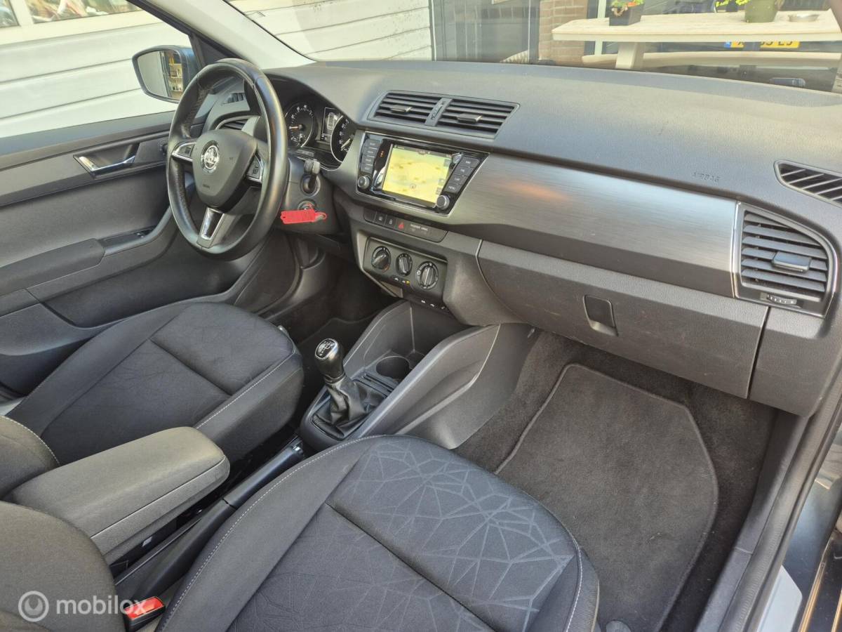 Škoda Fabia Skoda Fabia Combi 1.0 TSI CLEVER NAVI CRUISE PDC NAP
