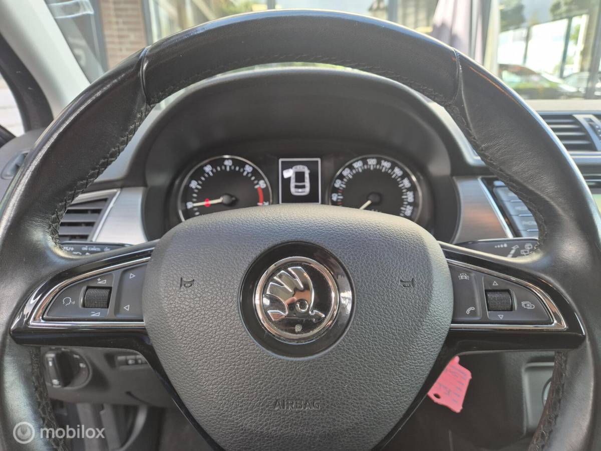 Škoda Fabia Skoda Fabia Combi 1.0 TSI CLEVER NAVI CRUISE PDC NAP