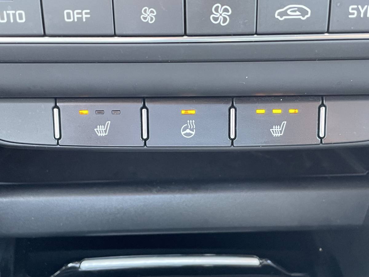 Kia Ceed Sportswagon Kia Ceed Sportswagon 1.0 T-GDi DynamicPlusLine Navigatie, Climate Control, Cruise Control, 16″Lm, Stoel/Stuurverwarming, Keyless Entry