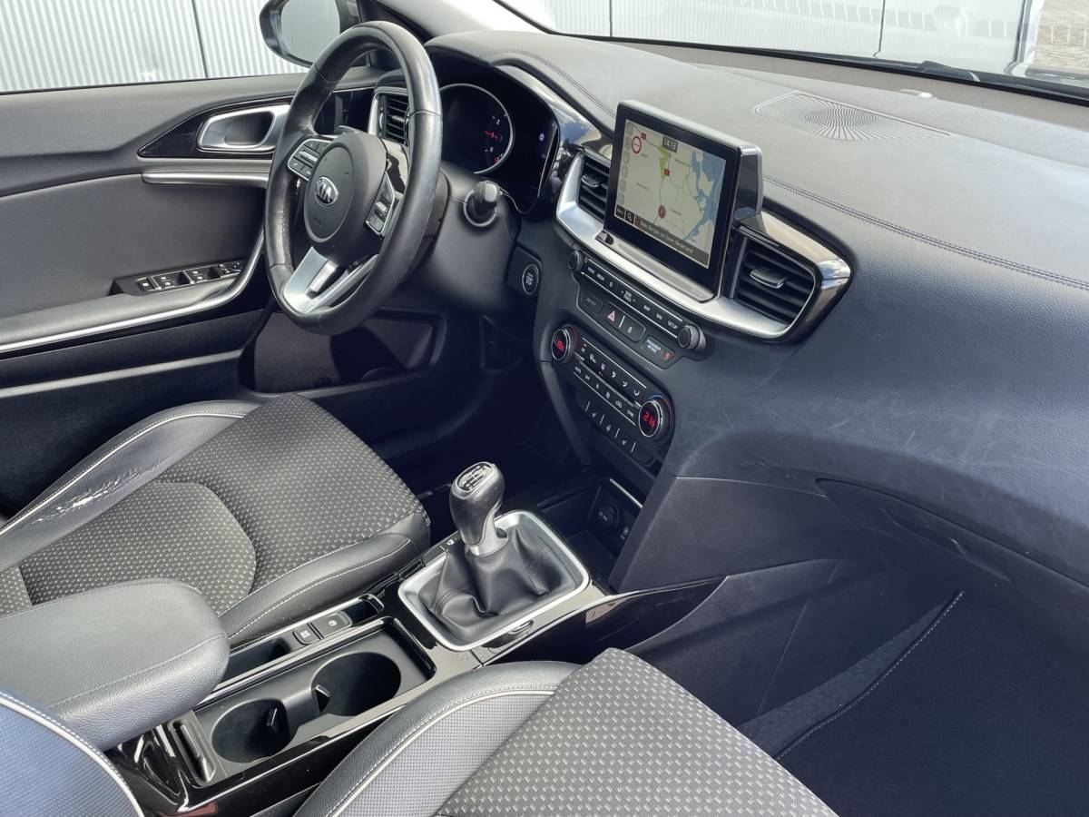 Kia Ceed Sportswagon Kia Ceed Sportswagon 1.0 T-GDi DynamicPlusLine Navigatie, Climate Control, Cruise Control, 16″Lm, Stoel/Stuurverwarming, Keyless Entry