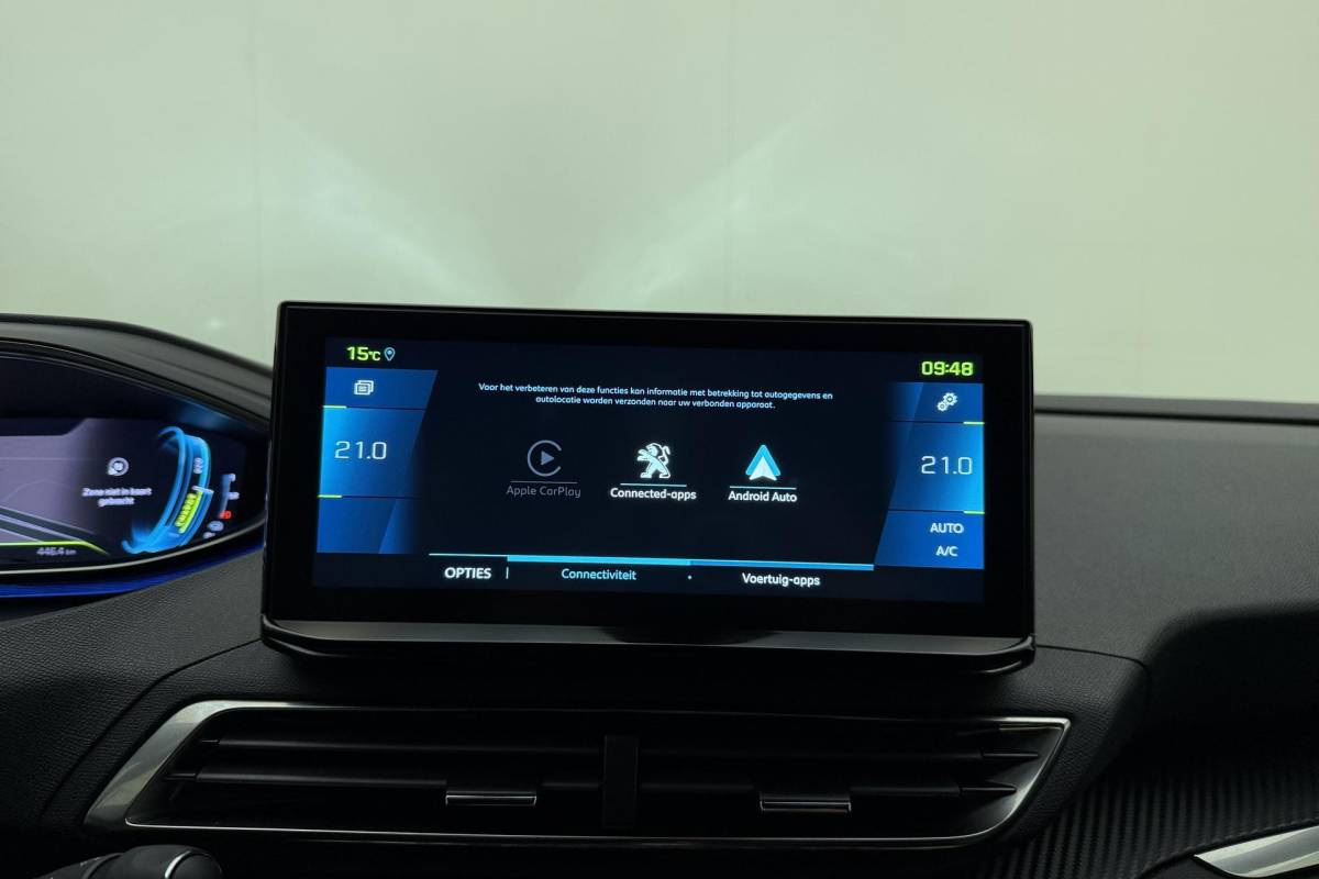 Peugeot 3008 Peugeot 3008 1.6 HYbrid 180 Allure Pack Business | Automaat | Apple carplay | Electronic climate control | Dode hoek detectie | Navigatie systeem full map
