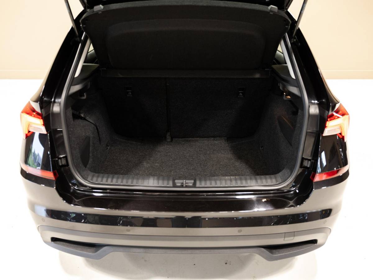 Škoda Kamiq Skoda Kamiq 1.0 TSI Business Edition / 110pk / Stoelverwarming /