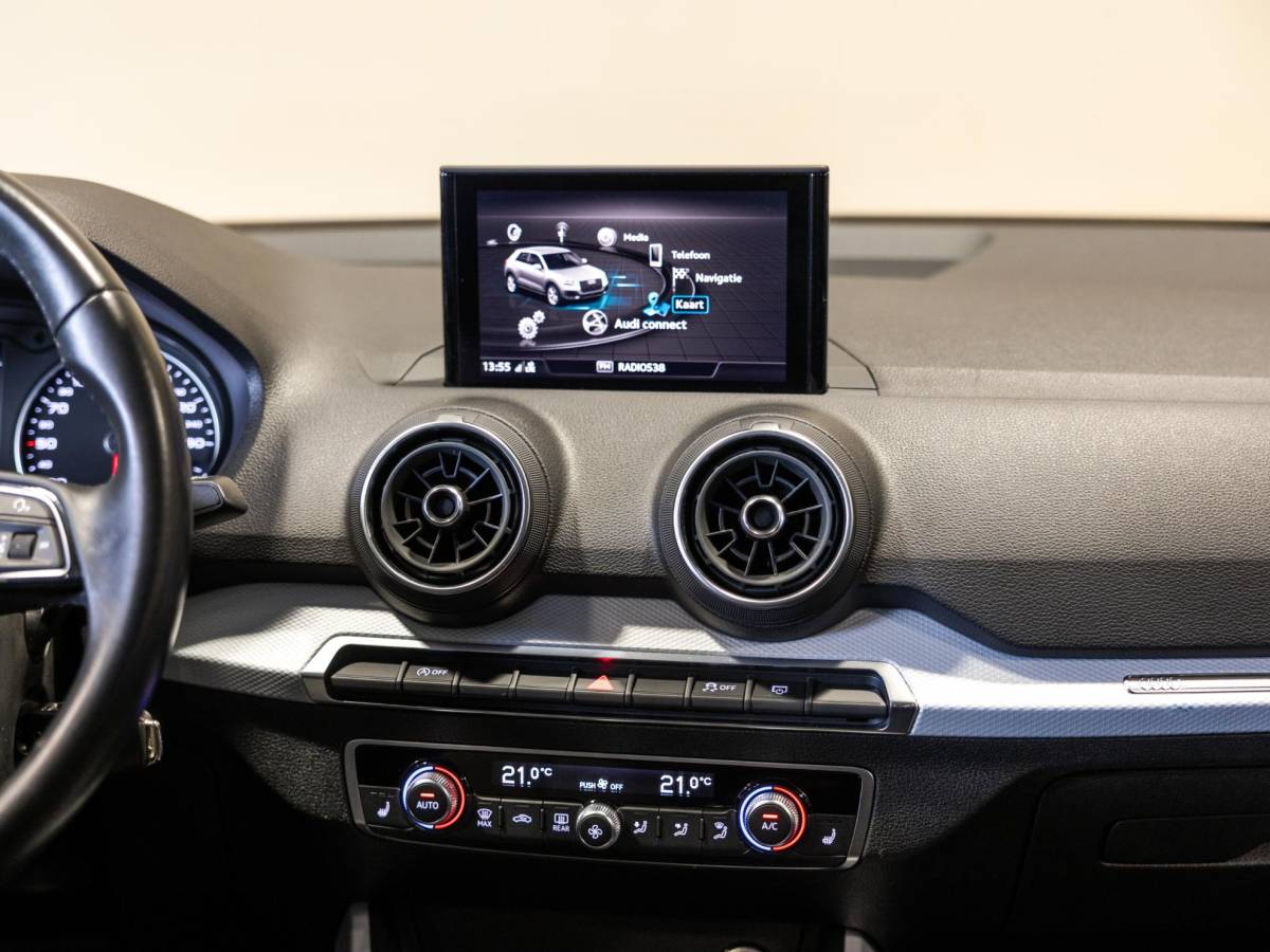 Audi Q2 Audi Q2 30 TFSI Pro Line / 116pk / Stoelverwarming / Automatische klimaatregeling /