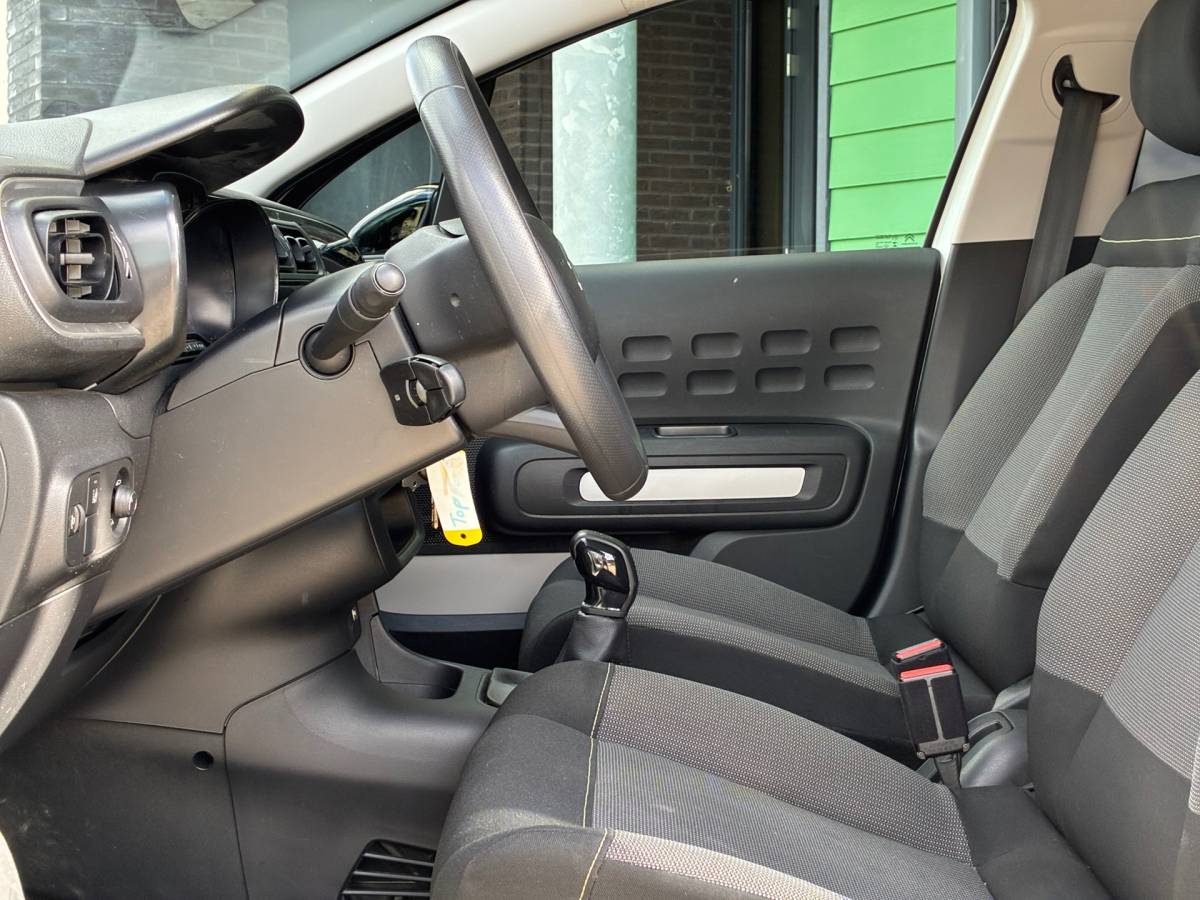 Citroën C3 Citroen C3 1.2 PureTech S&S Feel Edition|Navigatie|CruiseControl|Climatronic|Trekhaak|PDC|Nieuwe APK|NAP|