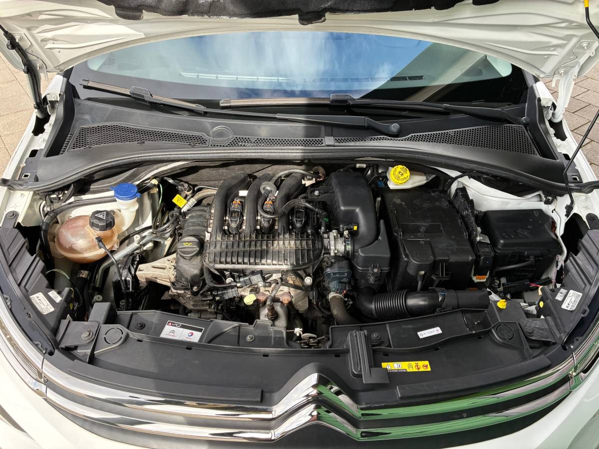 Citroën C3 Citroen C3 1.2 PureTech S&S Feel Edition|Navigatie|CruiseControl|Climatronic|Trekhaak|PDC|Nieuwe APK|NAP|