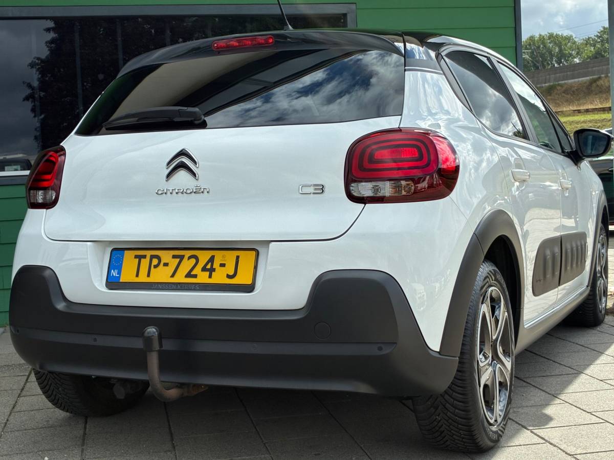 Citroën C3 Citroen C3 1.2 PureTech S&S Feel Edition|Navigatie|CruiseControl|Climatronic|Trekhaak|PDC|Nieuwe APK|NAP|