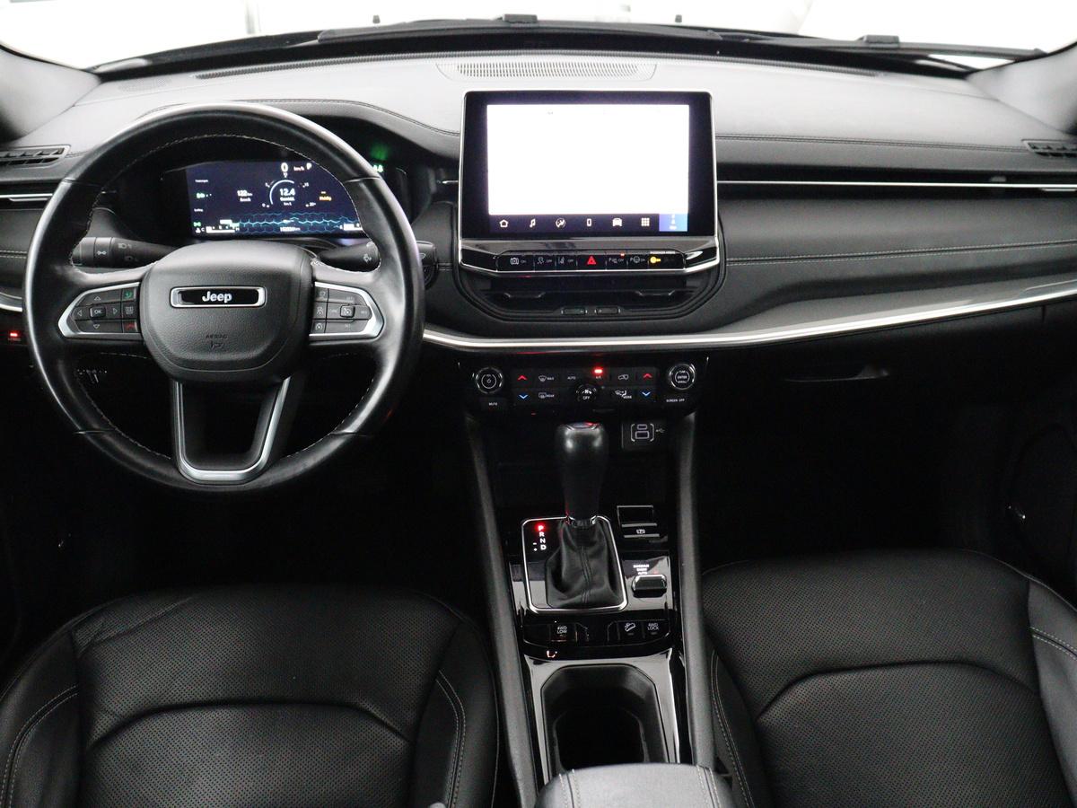 Jeep Compass Jeep Compass 4xe 240 Plug-in Hybrid Electric S |  Stoel & stuurverwarming | Trekhaak | Adaptive cruise | 360 Camera | Leder | Full LED | Carplay | 19” | Keyless | Navigatie | PHEV