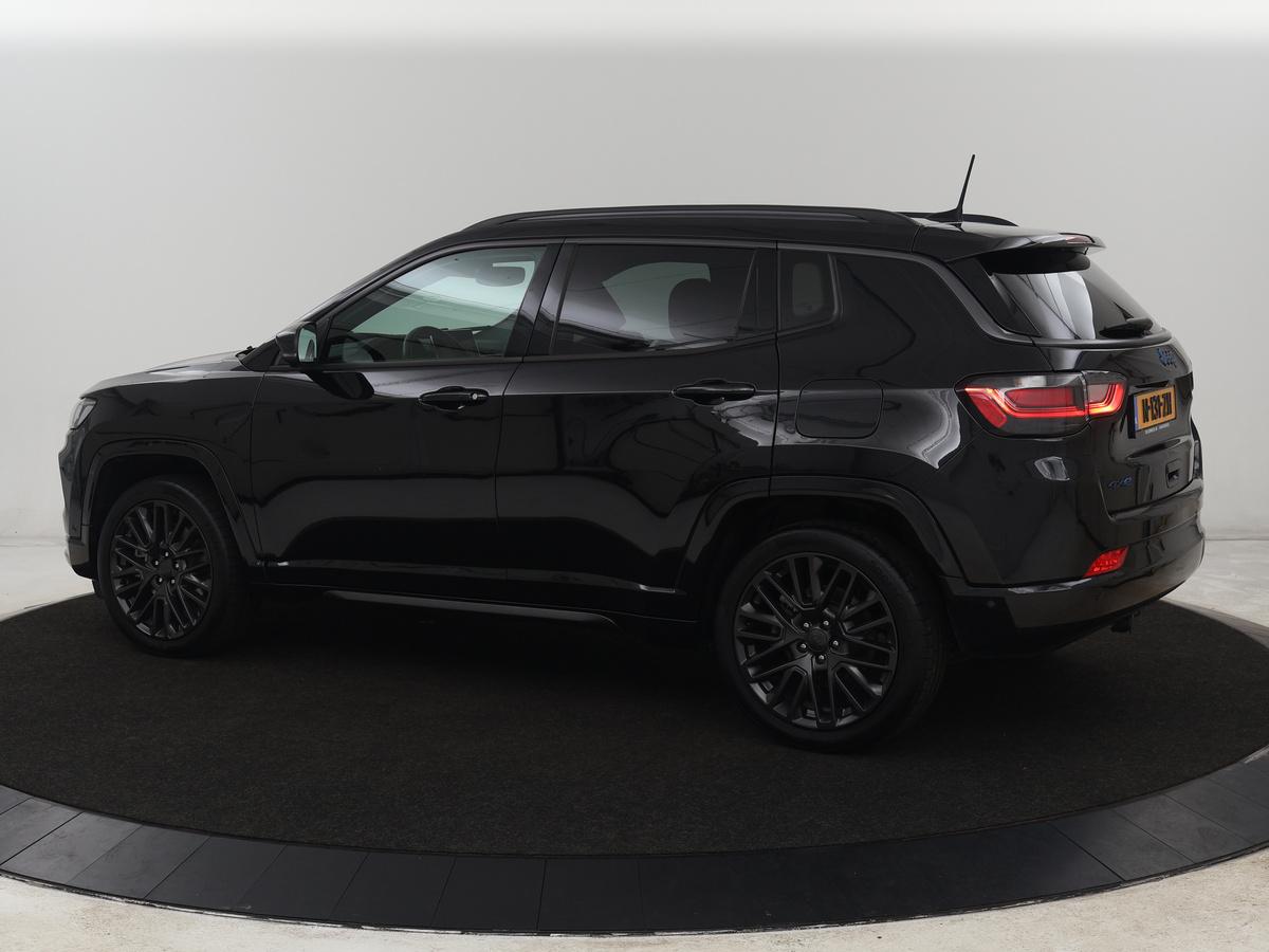 Jeep Compass Jeep Compass 4xe 240 Plug-in Hybrid Electric S |  Stoel & stuurverwarming | Trekhaak | Adaptive cruise | 360 Camera | Leder | Full LED | Carplay | 19” | Keyless | Navigatie | PHEV