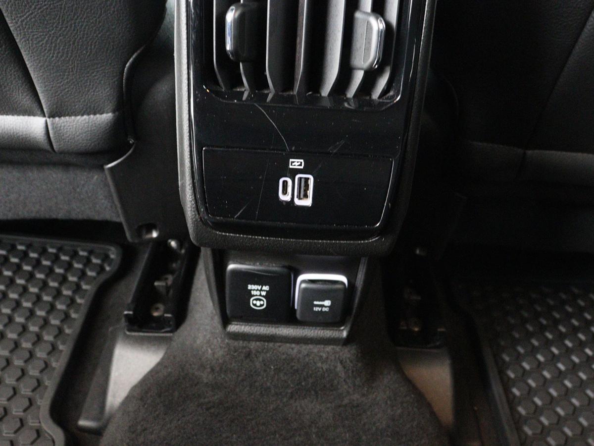 Jeep Compass Jeep Compass 4xe 240 Plug-in Hybrid Electric S |  Stoel & stuurverwarming | Trekhaak | Adaptive cruise | 360 Camera | Leder | Full LED | Carplay | 19” | Keyless | Navigatie | PHEV