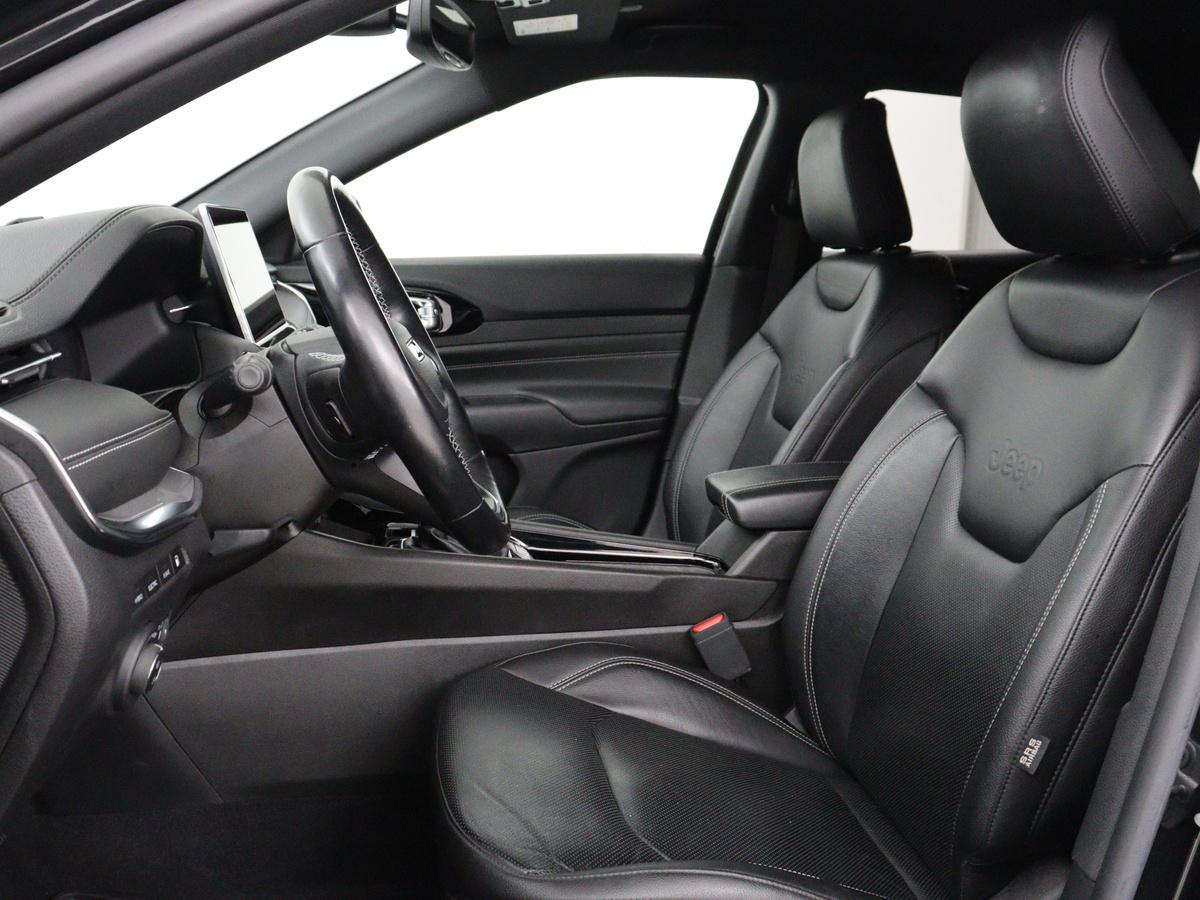 Jeep Compass Jeep Compass 4xe 240 Plug-in Hybrid Electric S |  Stoel & stuurverwarming | Trekhaak | Adaptive cruise | 360 Camera | Leder | Full LED | Carplay | 19” | Keyless | Navigatie | PHEV