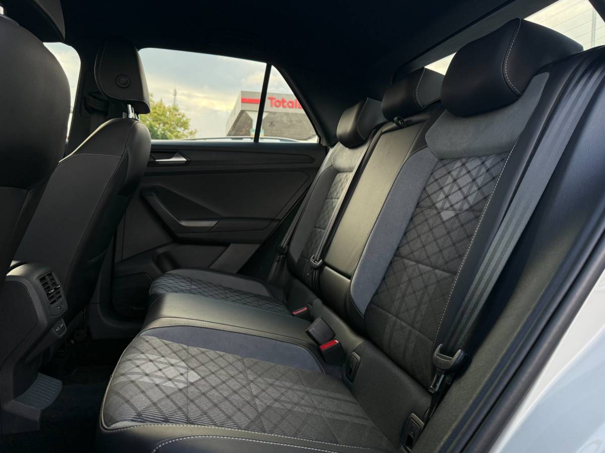 Volkswagen T-Roc Volkswagen T-Roc 1.0 TSI R-Line Business | 1e Eigenaar | ACC