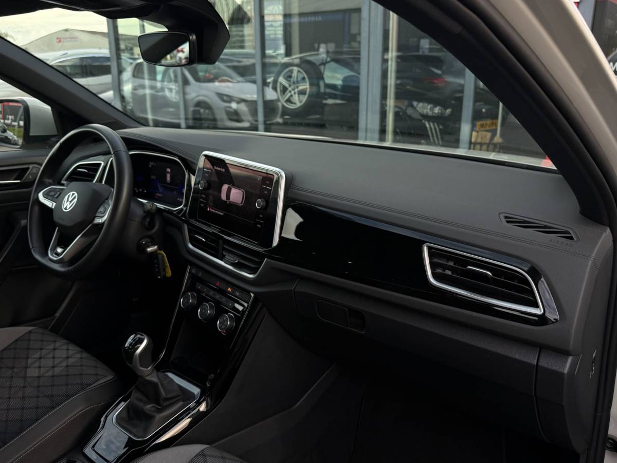 Volkswagen T-Roc Volkswagen T-Roc 1.0 TSI R-Line Business | 1e Eigenaar | ACC