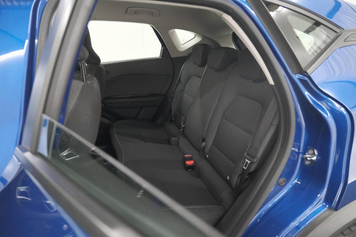 Renault Captur Renault Captur TCe 100 Intens | Camera | Navigatie | Parkeersensoren | Apple Carplay