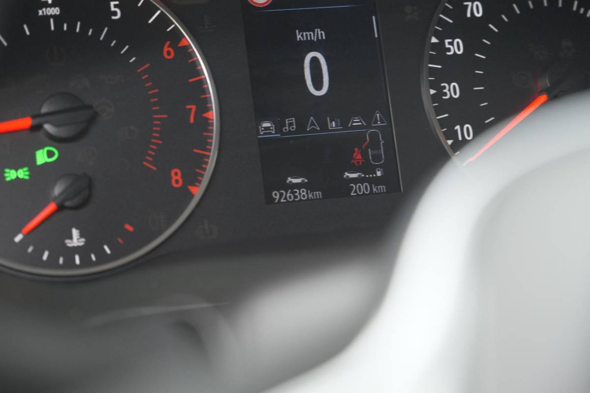 Renault Captur Renault Captur TCe 100 Intens | Camera | Navigatie | Parkeersensoren | Apple Carplay