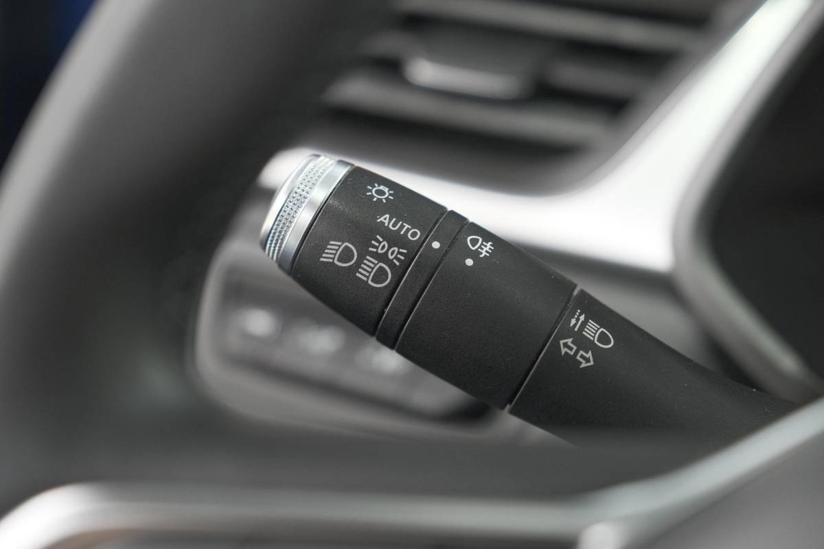 Renault Captur Renault Captur TCe 100 Intens | Camera | Navigatie | Parkeersensoren | Apple Carplay