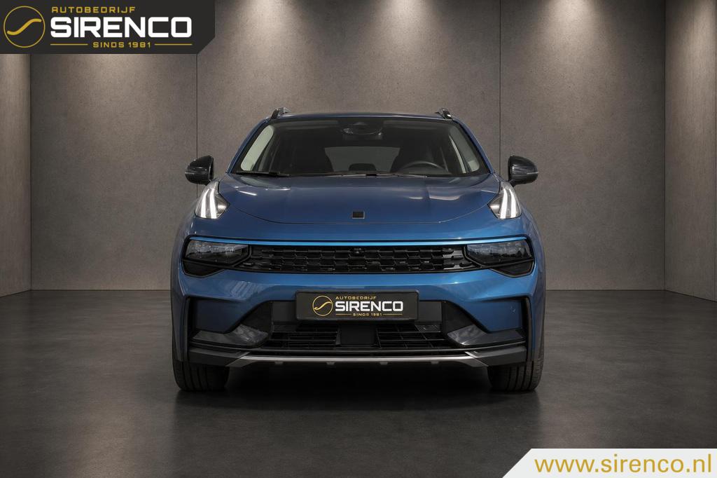 Lynk & Co 01 Lynk & Co 01 1.5 | komt binnen | panoramadak | stoelverwarming |Android auto & Apple carplay |dab | adaptive cruise control | sfeerverlichting |