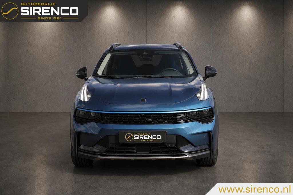 Lynk & Co 01 Lynk & Co 01 1.5 | komt binnen | panoramadak | stoelverwarming |Android auto & Apple carplay |dab | adaptive cruise control | sfeerverlichting |