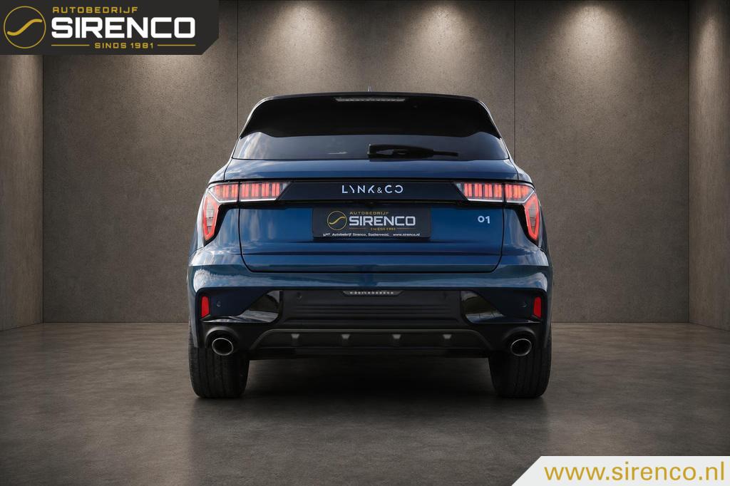 Lynk & Co 01 Lynk & Co 01 1.5| komt binnen | 360 camera met 3d view | panoramadak | phev | stoelverwarming |