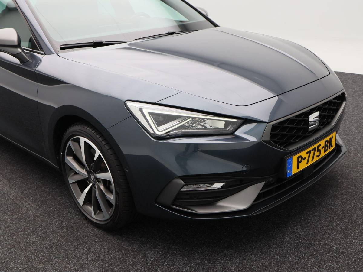SEAT Leon SEAT Leon 1.4 TSi 204 Pk eHybrid PHEV FR Business Intense | Stoel/Stuurverwarming | Panoramadak | Camera | Navigatie | CarPlay | 18 Inch | 87.610 Km !!