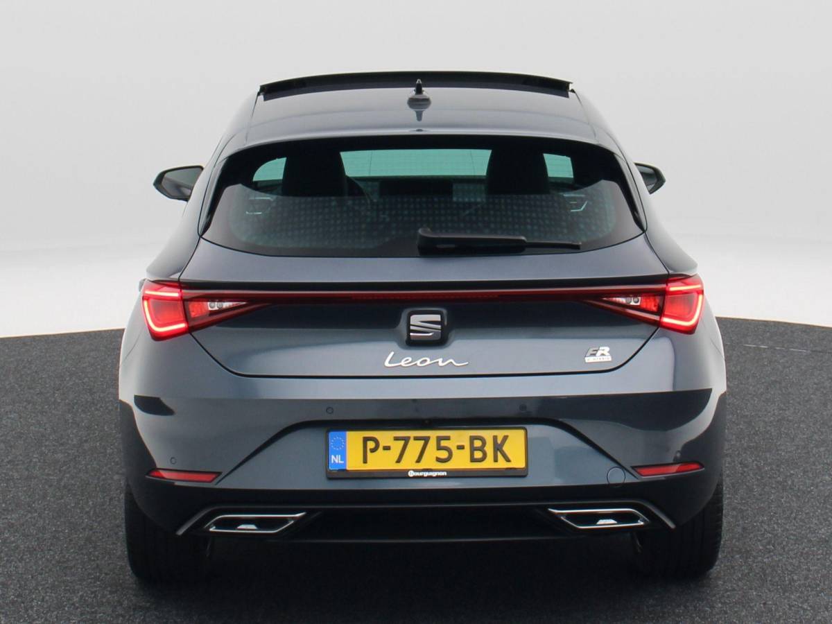 SEAT Leon SEAT Leon 1.4 TSi 204 Pk eHybrid PHEV FR Business Intense | Stoel/Stuurverwarming | Panoramadak | Camera | Navigatie | CarPlay | 18 Inch | 87.610 Km !!