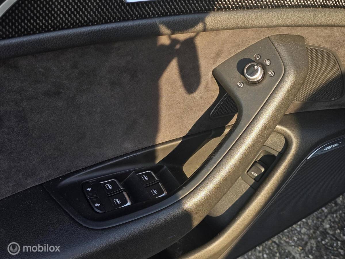 Audi S6 Audi S6 Avant 4.0 TFSI S6 quattro Pano/Carbon/MOTOR DEFECT