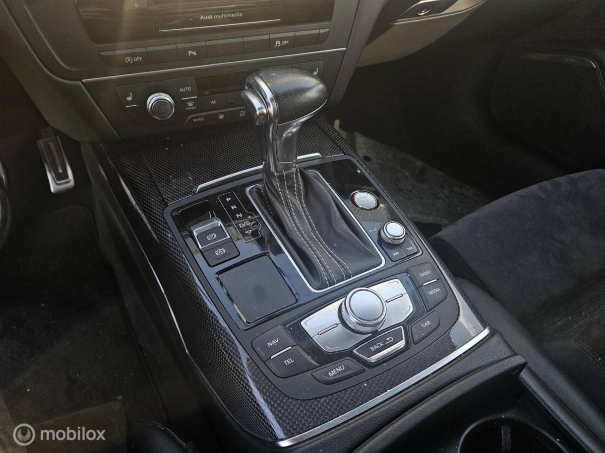 Audi S6 Audi S6 Avant 4.0 TFSI S6 quattro Pano/Carbon/MOTOR DEFECT