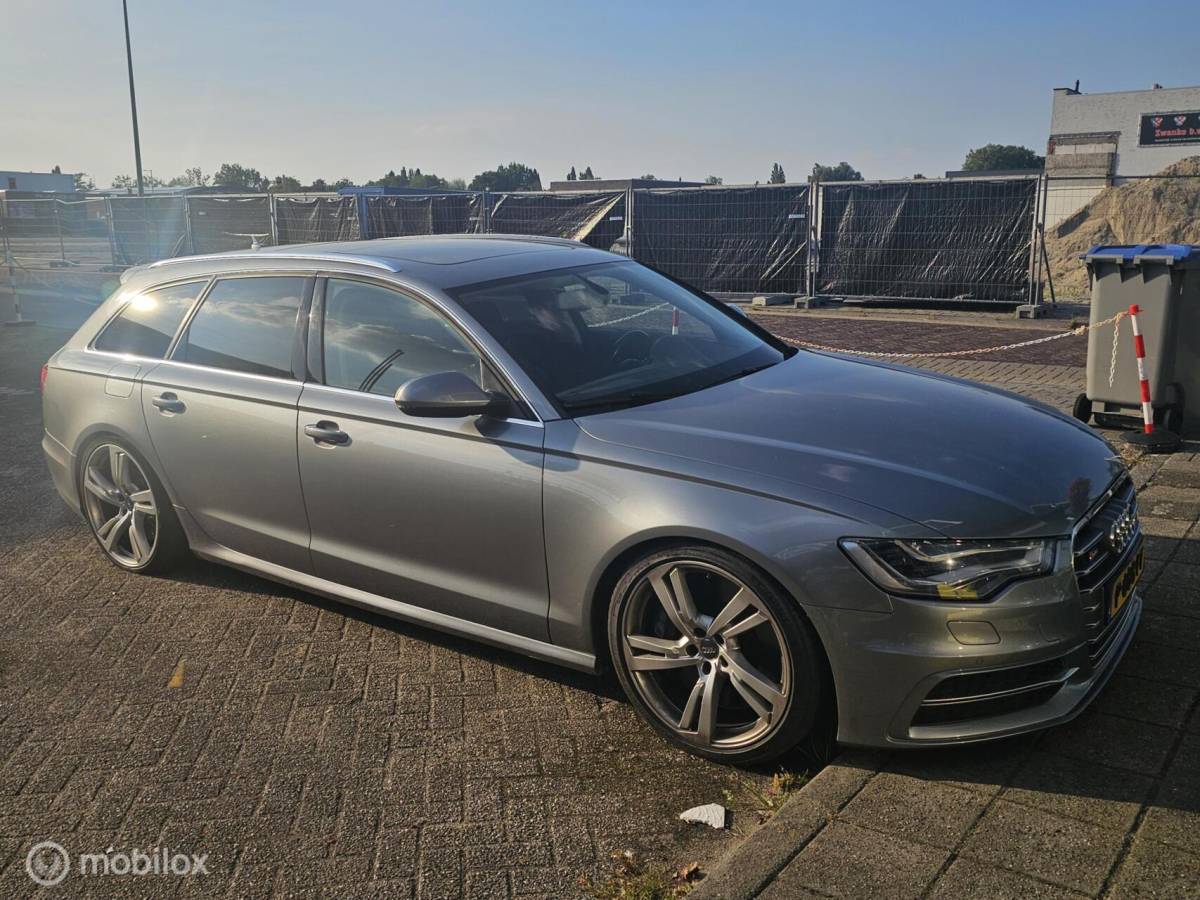 Audi S6 Audi S6 Avant 4.0 TFSI S6 quattro Pano/Carbon/MOTOR DEFECT