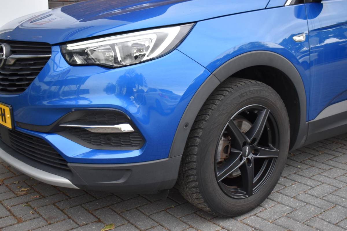 Opel Grandland X Opel Grandland X 1.2 Turbo ECC LMV TREKHAAK NAVI CRUISE
